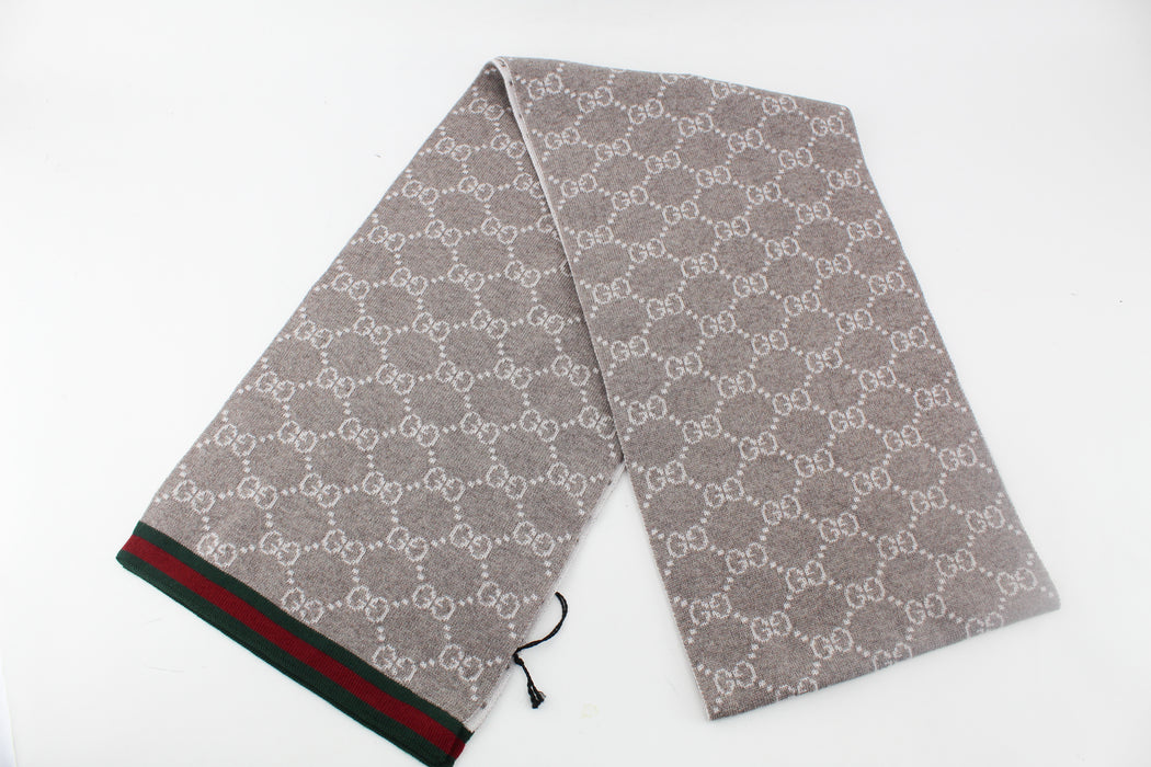 Gucci GG scarf