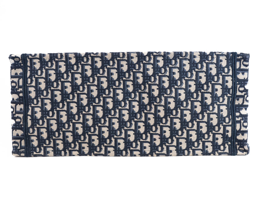 Dior Large Book Tote in Blue Dior Oblique Embroidery