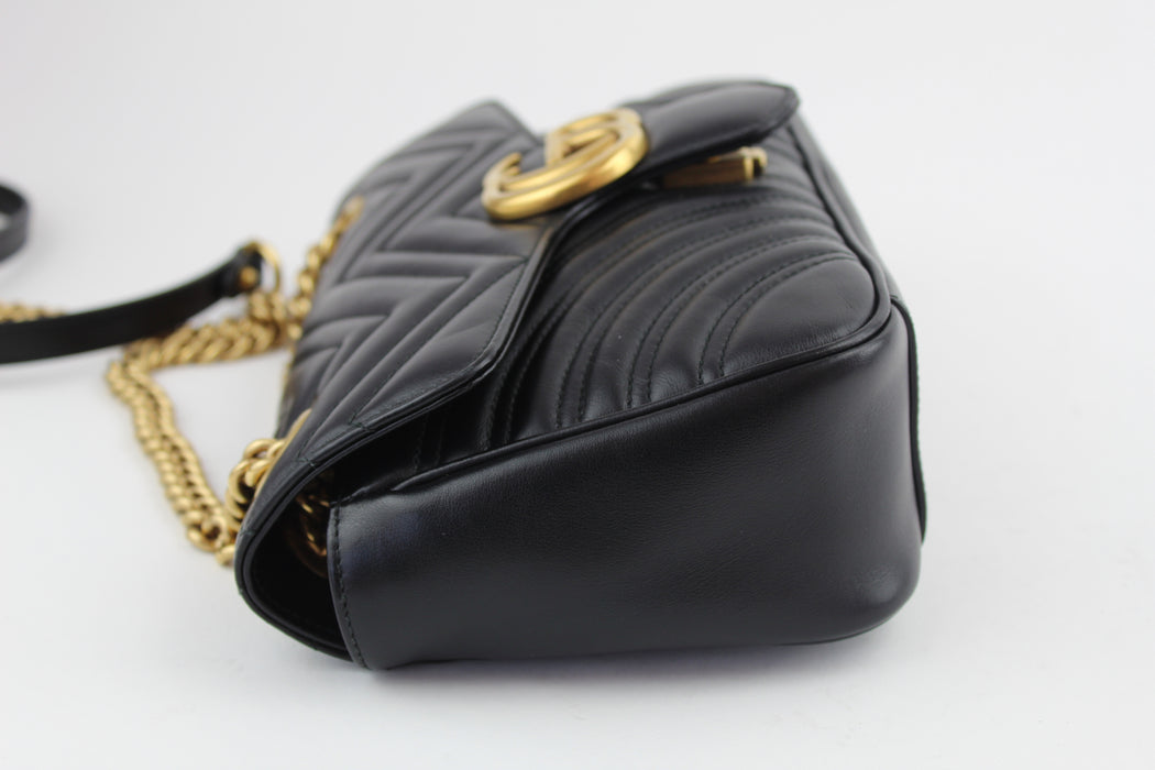 Gucci GG Marmont Small Matelasse Shoulder bag