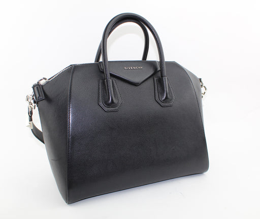 GIVENCHY MEDIUM ANTIGONA BAG