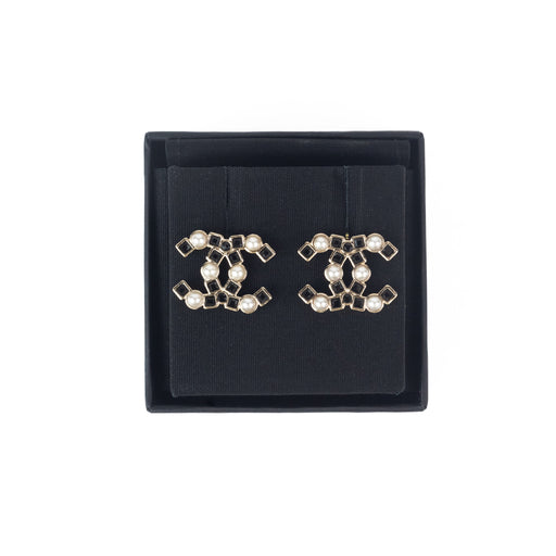 Chanel Gold and pearl CC earrings