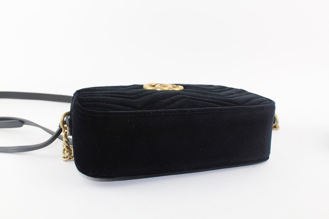 GUCCI GG MARMONT VELVET CAMERA BAG BLACK