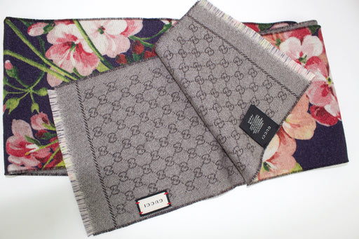 GUCCI BLOOMS REVERSIBLE GG 100% WOOL SCARF