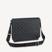 Louis Vuitton District MM Messenger