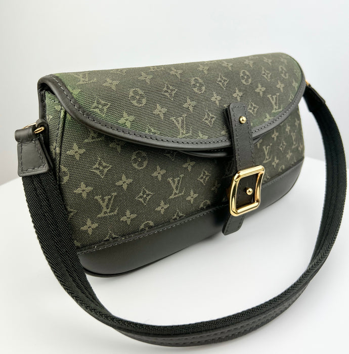 Louis Vuitton Green Shoulder bag