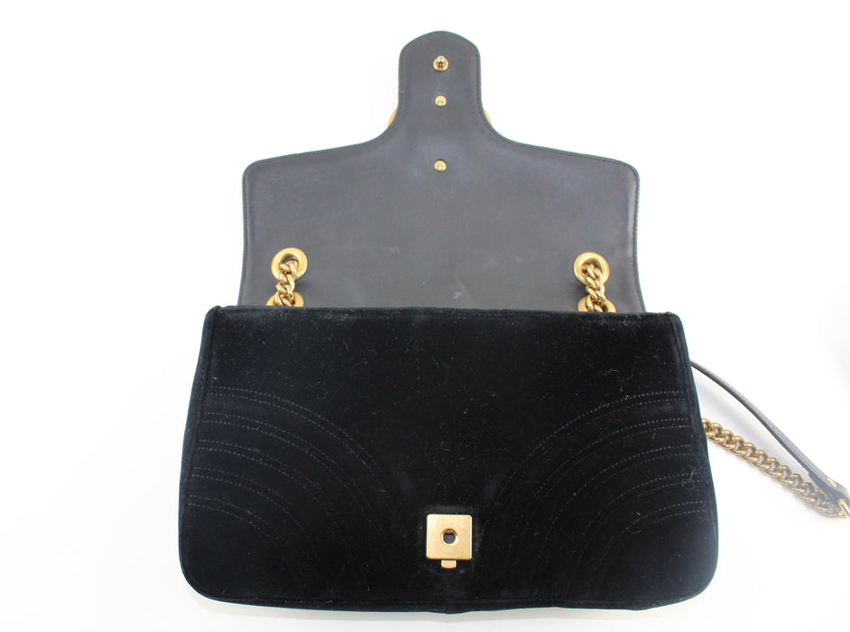 Gucci Marmont Large Velvet shoulder Bag