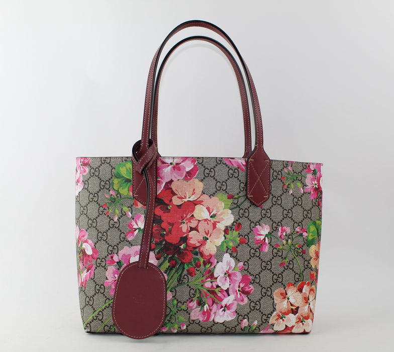 GUCCI GG BLOOMS REVERSIBLE TOTE - LuxurySnob