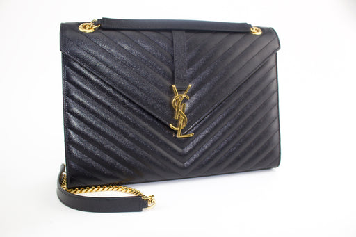 SAINT LAURENT LARGE ENVELOPE GRAIN DE POUDRE CHAIN BAG