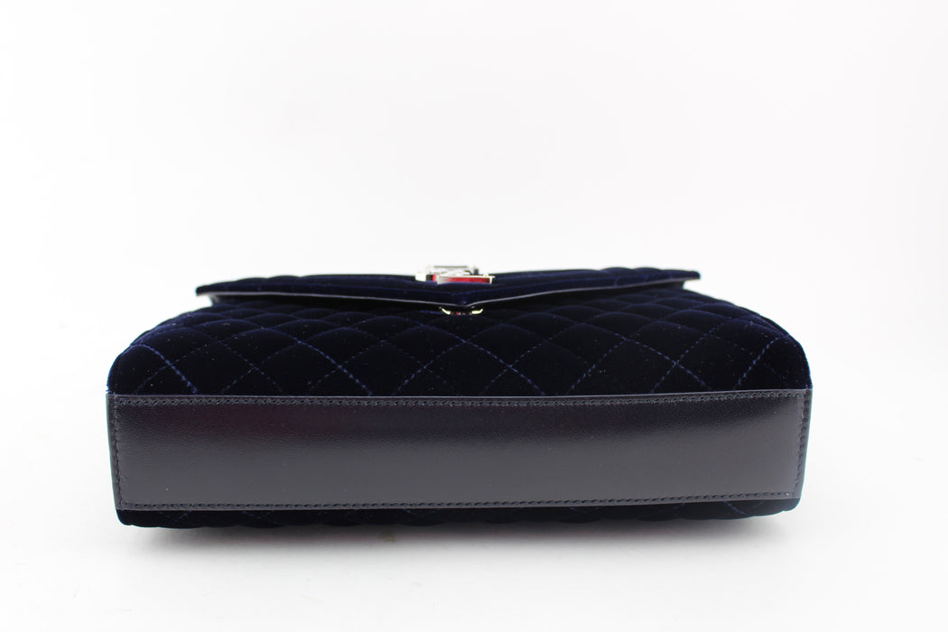 Saint Laurent Medium Velvet Envelope Shoulder Bag