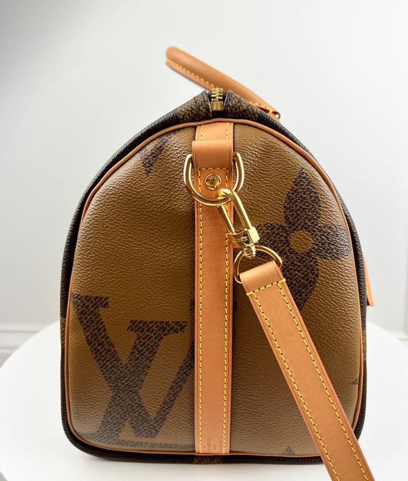 Louis Vuitton Speedy 30 Monogram Giant Reverse Bandouliere (Hard to find)