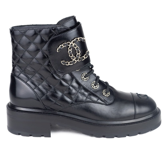 Chanel Lace up Boots in Shiny Calfskin Black