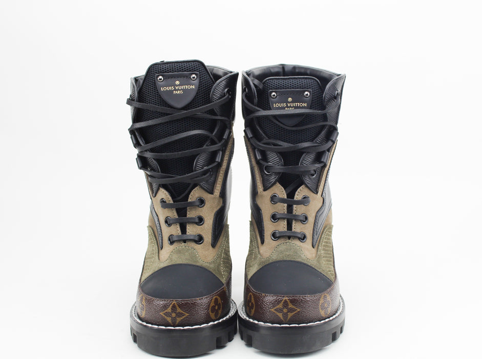 Louis Vuitton Star Trail Boots