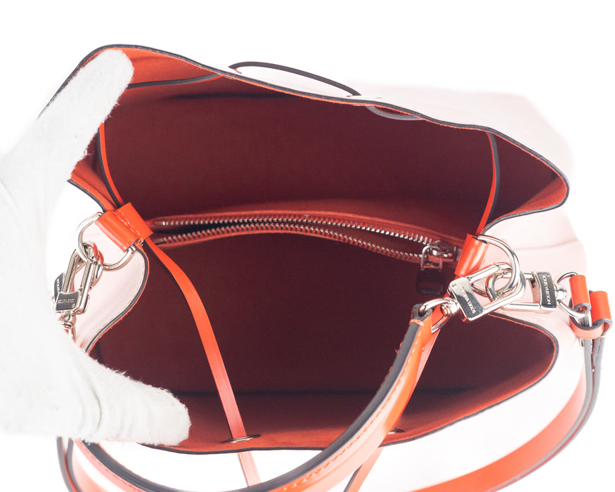 Louis Vuitton NeoNoe Handbag Epi Leather MM