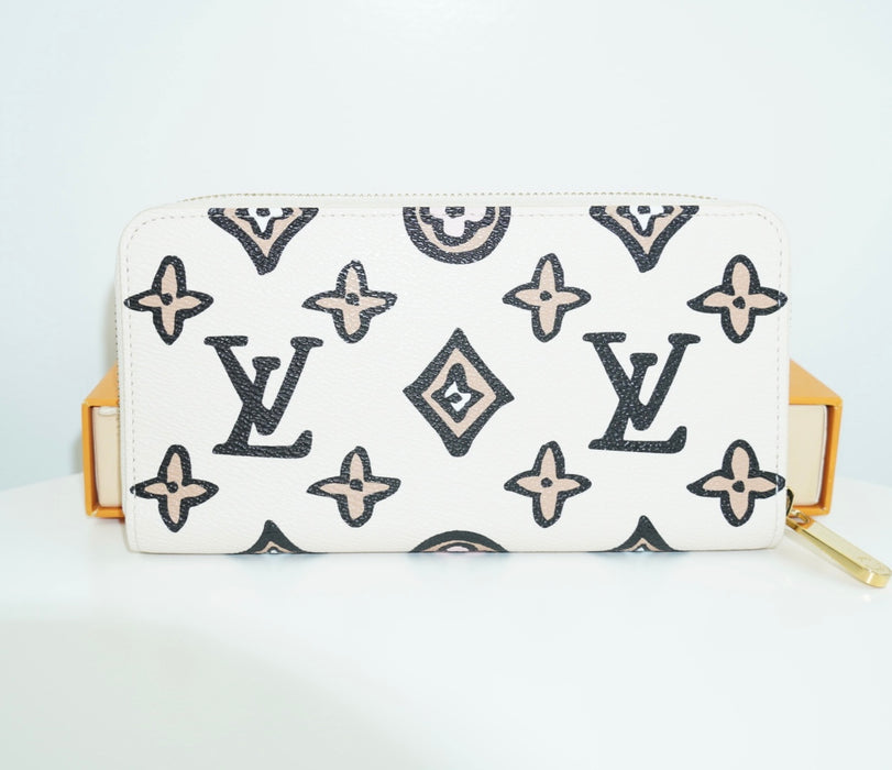 Louis Vuitton Wild At Heart Large Zippy Wallet Arizona Creme Jungle