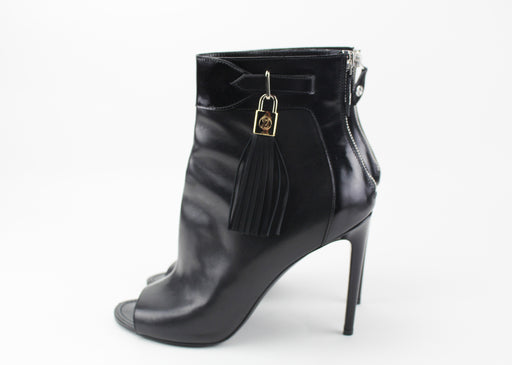 Louis Vuitton Black booties