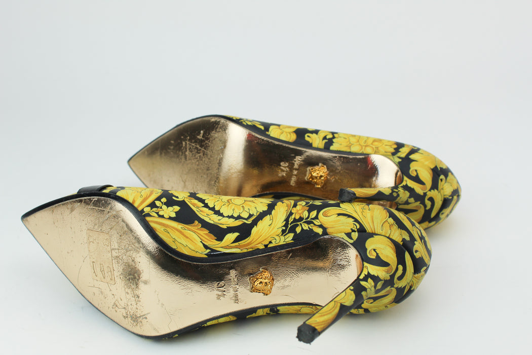 Versace Leather Baroque Pumps
