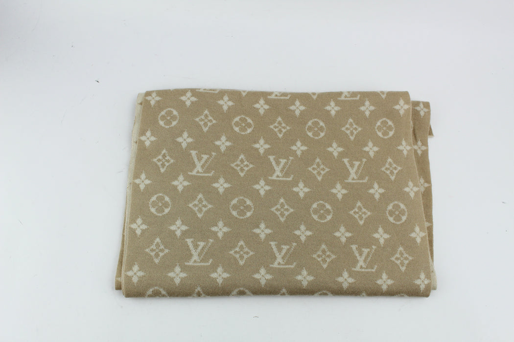 Louis Vuitton cashmere scarf