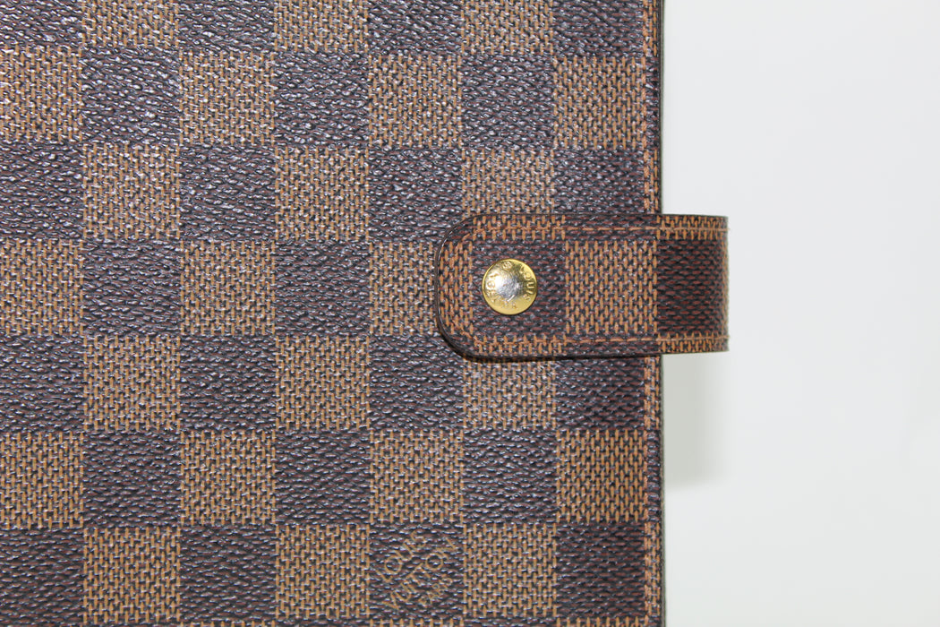 LOUIS VUITTON MEDIUM RING AGENDA COVER - LuxurySnob