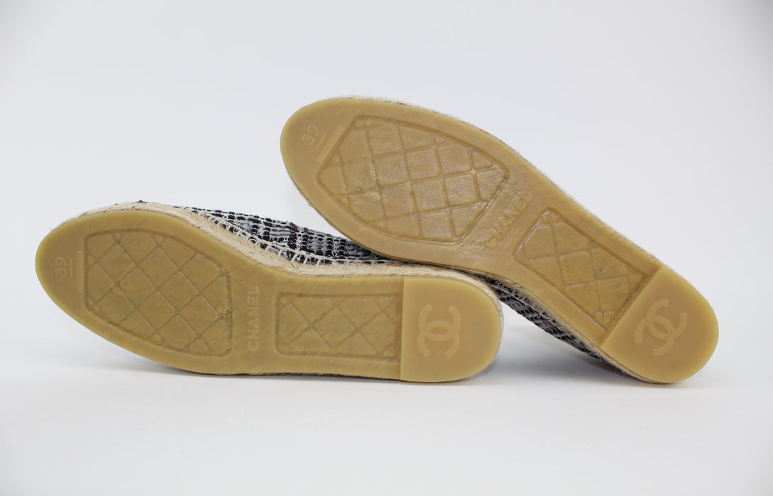 CHANEL ESPADRILLES size 39