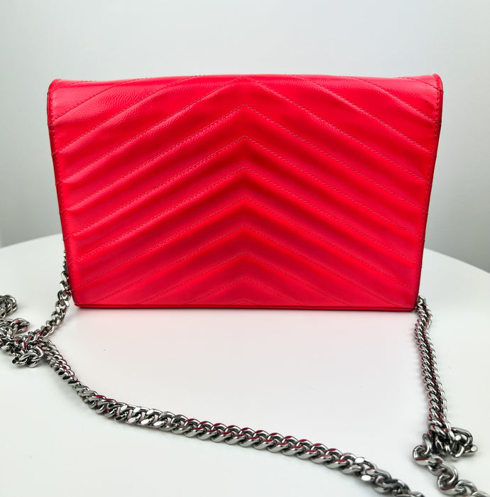 Saint Laurent Monogram chain  bag in Neon Pink