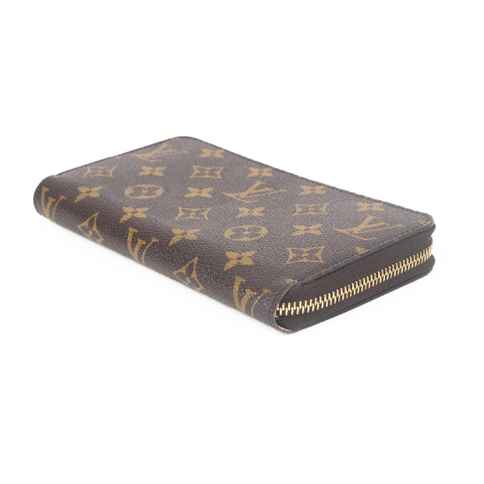 Louis Vuitton Monogram Zippy Wallet in Pink