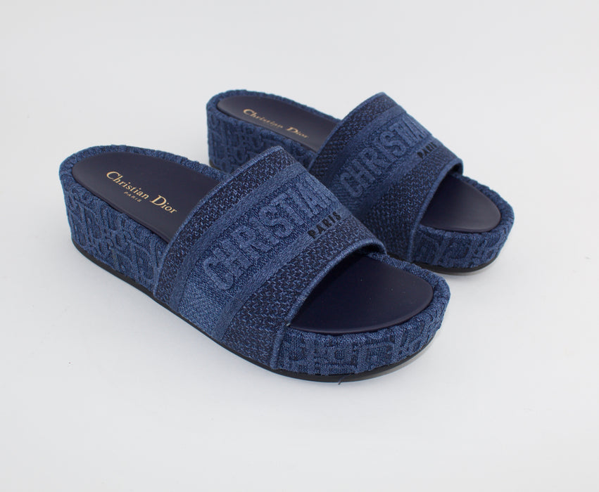 CHRISTIAN DIOR DWAY SLIDES IN OBLIQUE EMBROIDERED DENIM