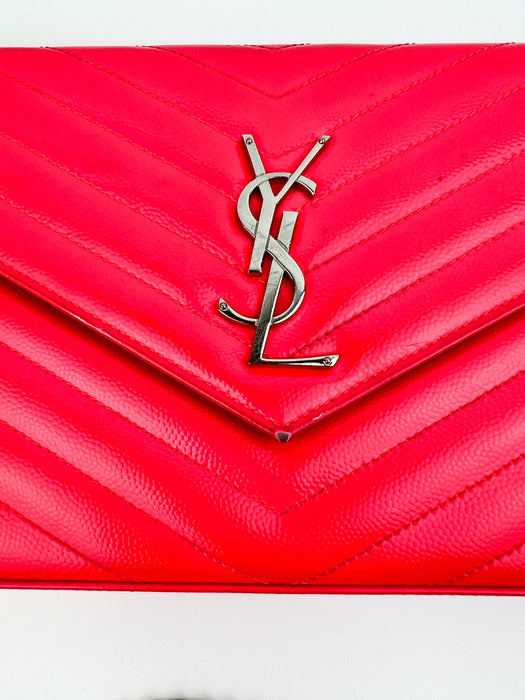 Saint Laurent Monogram chain  bag in Neon Pink