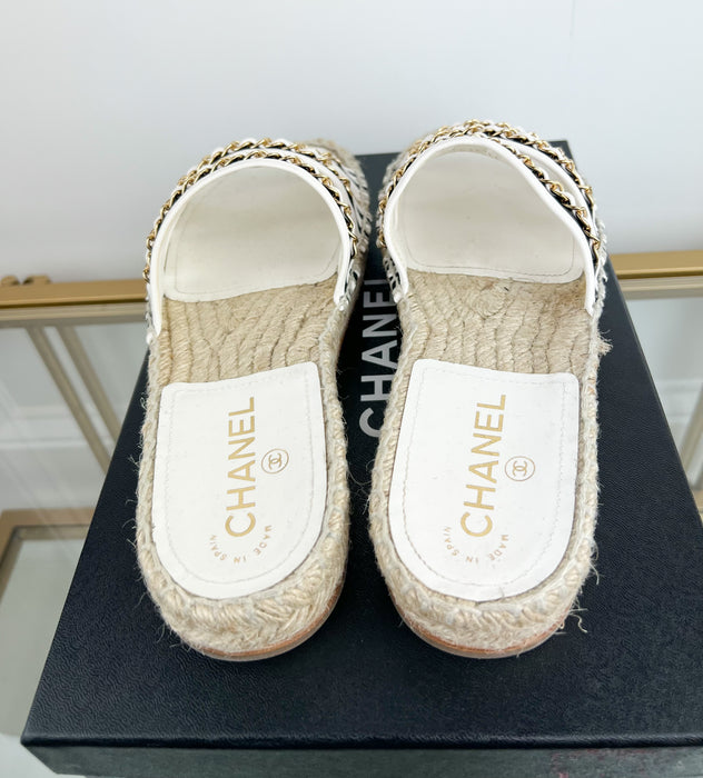 Chanel Navy and White Mules size 39