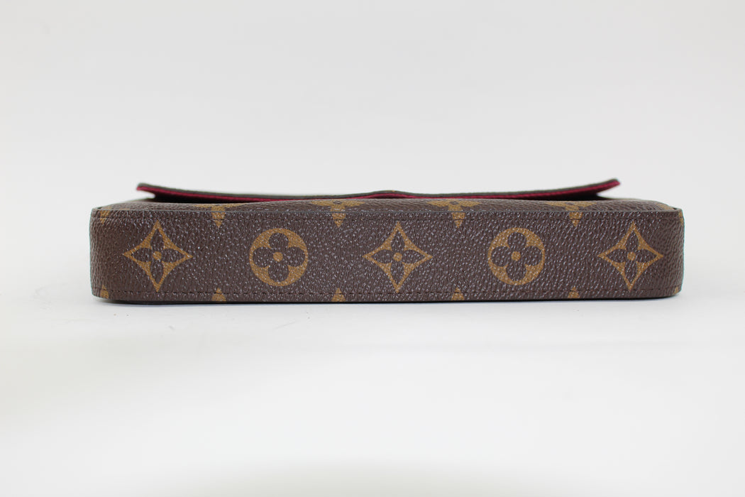 LOUIS VUITTON POCHETTE FELICIE - LuxurySnob