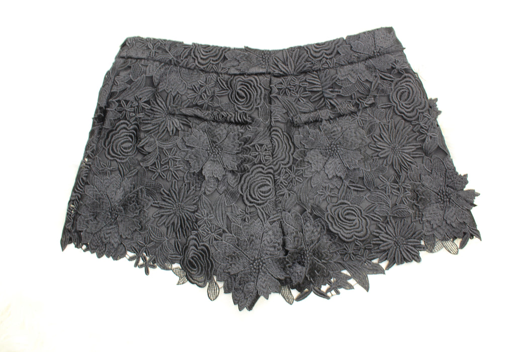 MILLY 3D FLORAL LACE SHORTS SIZE 4