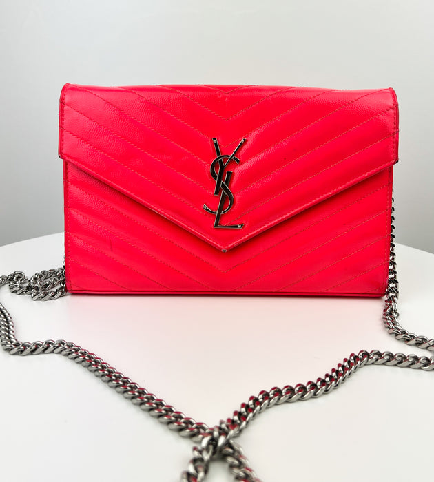 Saint Laurent Monogram chain  bag in Neon Pink