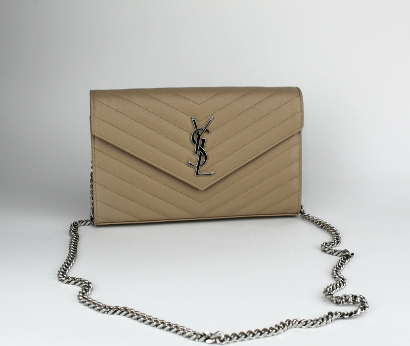 SAINT LAURENT MONOGRAM CHAIN WALLET NUDE