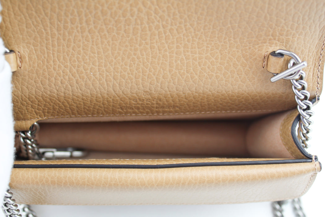 Gucci dionysus super mini bag