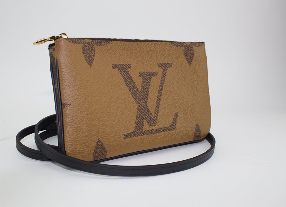 LOUIS VUITTON DOUBLE ZIP POCHETTE