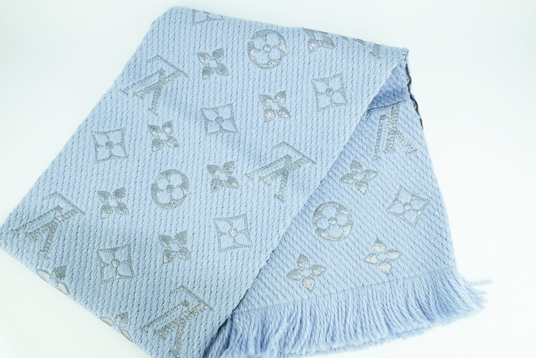 Louis Vuitton logo mania scarf