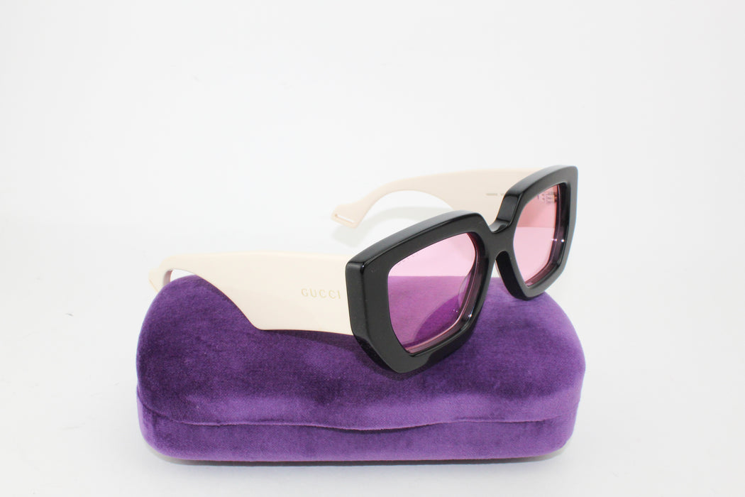 Gucci Beige and black sunglasses