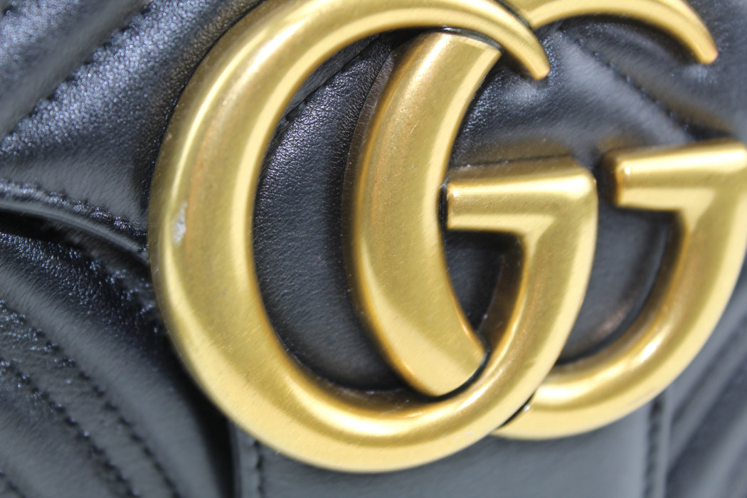 GUCCI GG MARMONT MEDIUM MATELASSÉ SHOULDER BAG