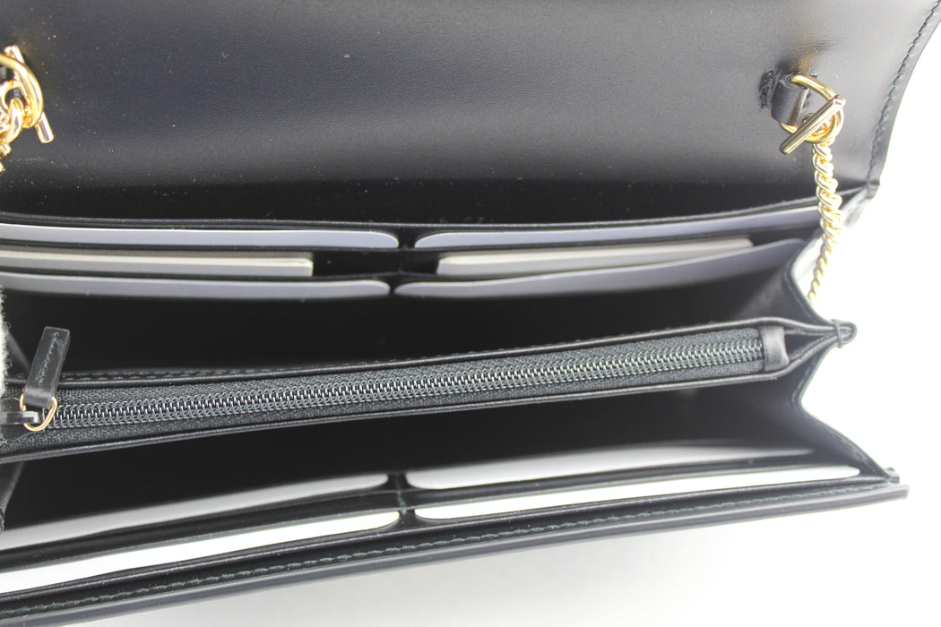 Gucci Padlock Leather Wallet on Chain