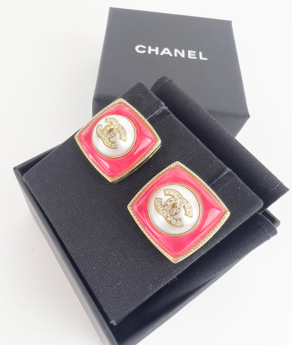 Chanel CC Pink earrings