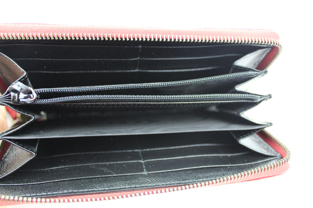 Gucci Matelasse Zip Around Wallet