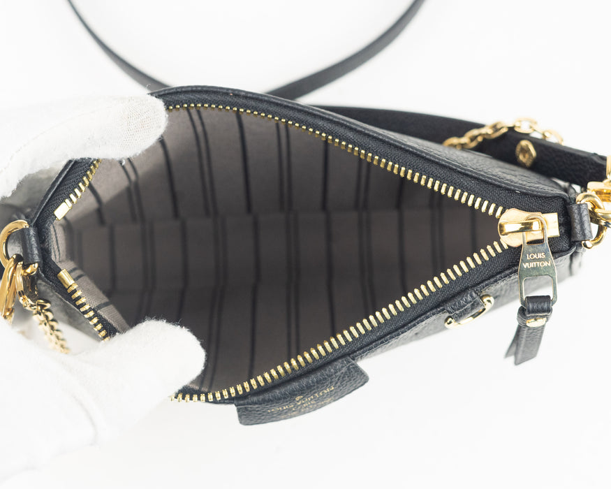 Louis Vuitton Easy Pouch on Strap
