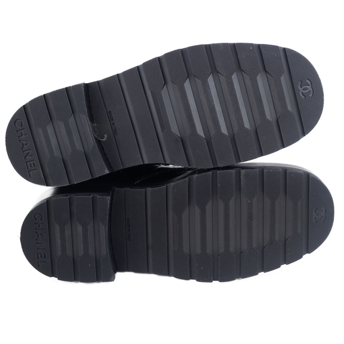 Chanel Lace up Boots in Shiny Calfskin Black