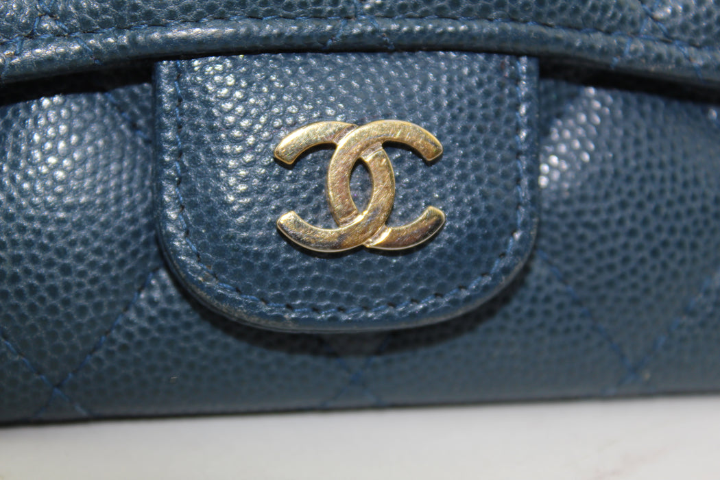 CHANEL CAVIAR CARD HOLDER - LuxurySnob