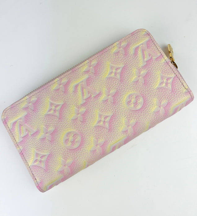 Louis Vuitton Zippy Wallet Pink