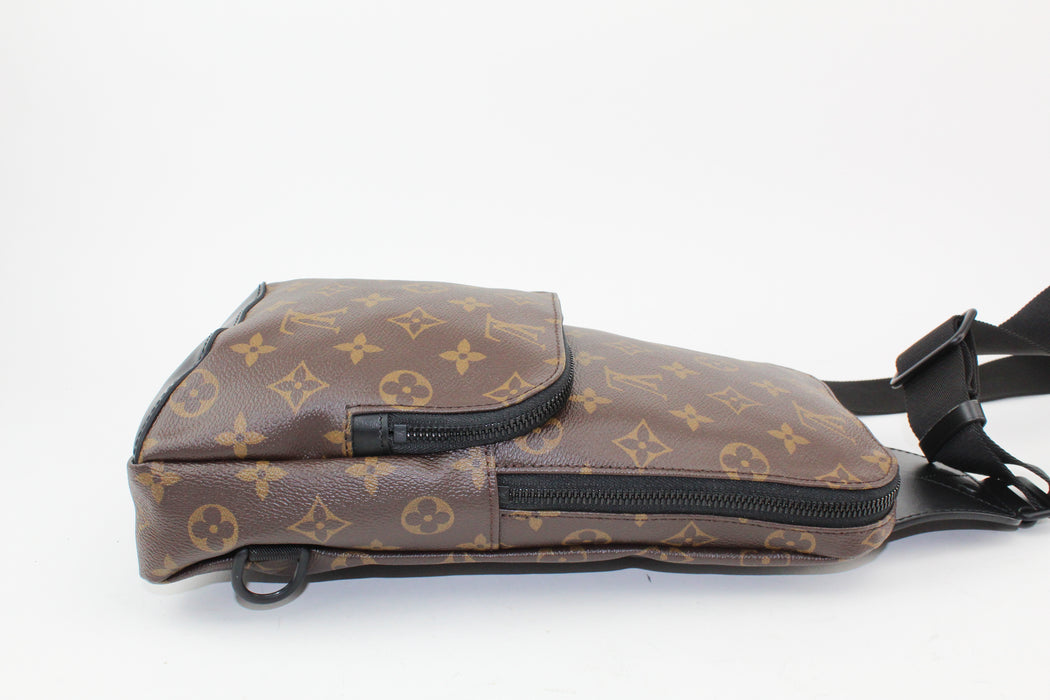 Louis Vuitton Avenue Sling Bag