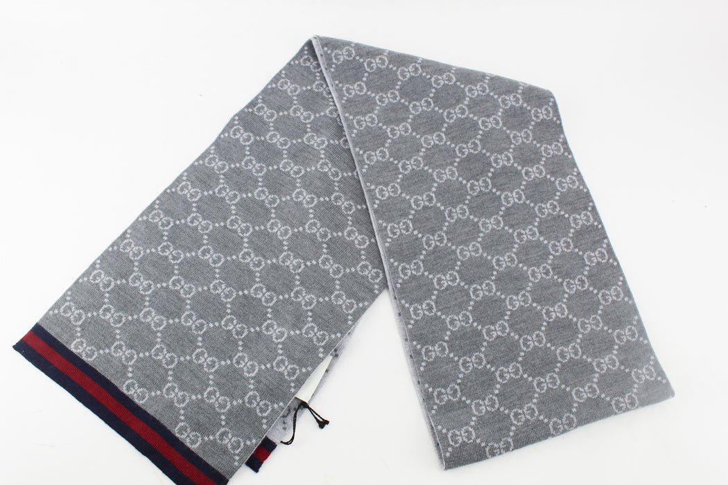 Gucci GG scarf