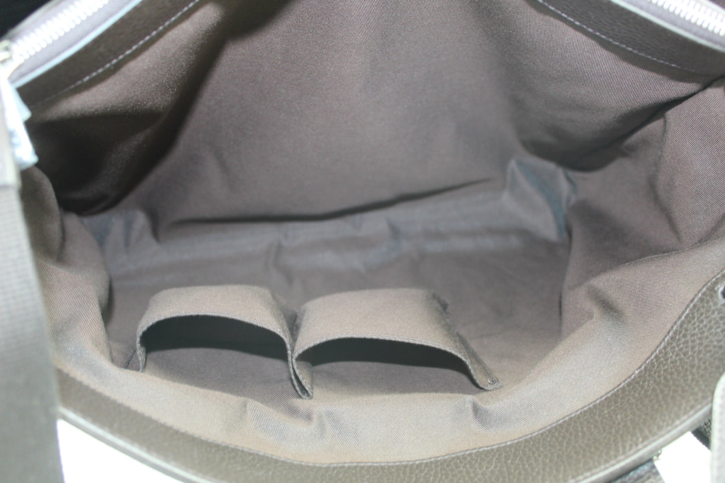 Gucci GG Canvas Signature Tote