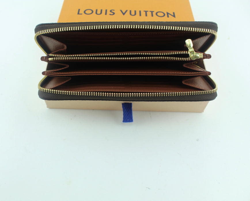 LOUIS VUITTON ZIPPY WALLET - LuxurySnob