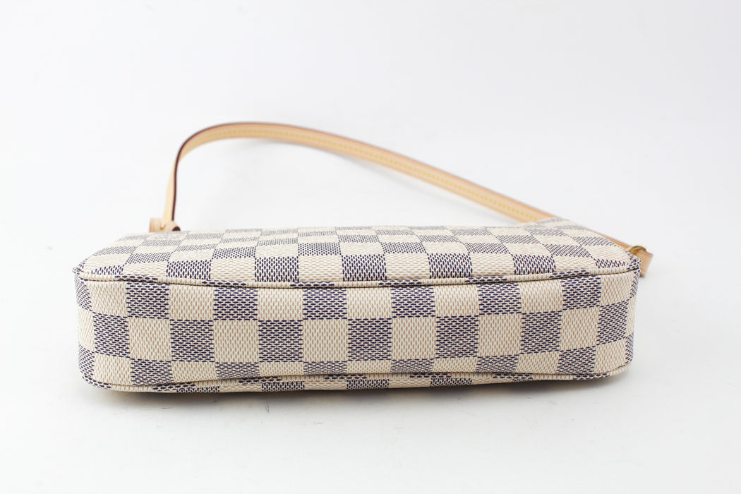 Louis Vuitton Pochette Accessoires