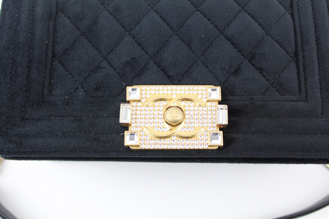 CHANEL SMALL BOY VELVET BLACK / GOLD